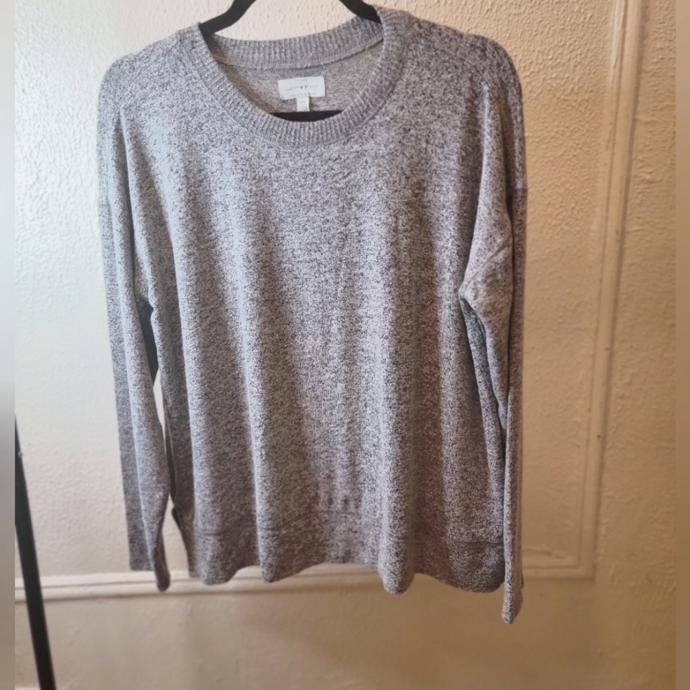 LUCKY BRAND GREY SWEATER